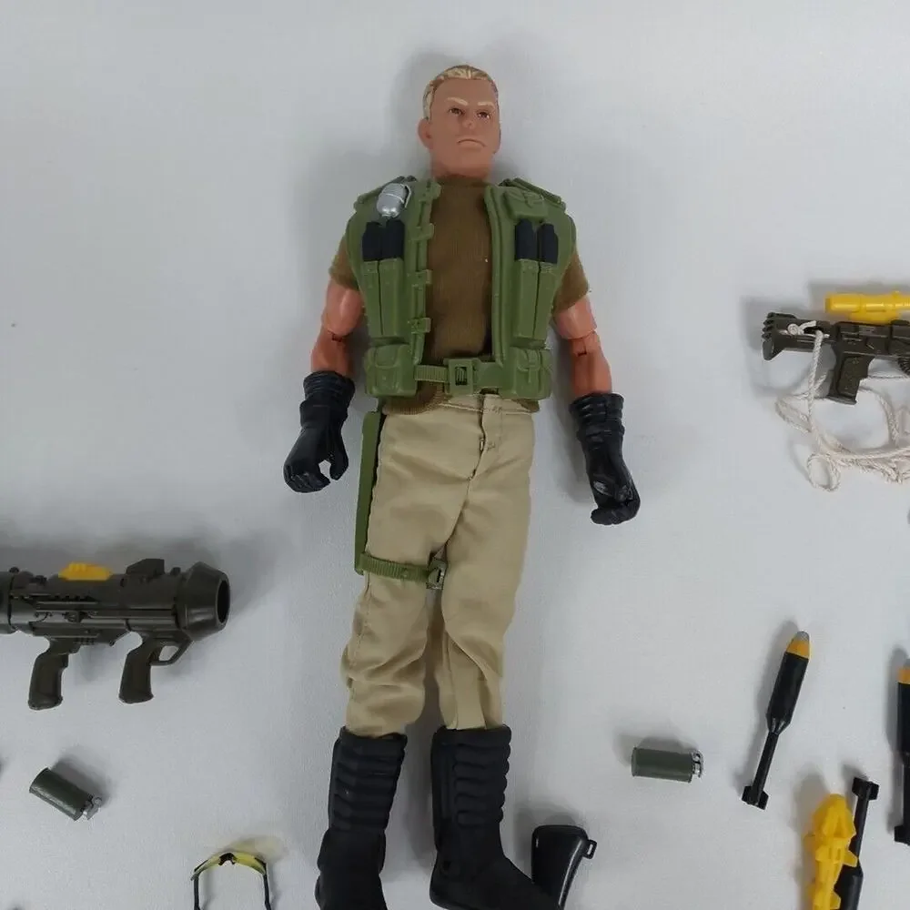 2003 Hasbro‎ Pawtucket GI Joe 12” Talking Interactive Action Figure Accessories
